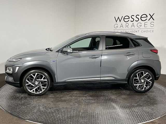 Hyundai KONA 1.6 GDi Hybrid Premium 5dr DCT Grey