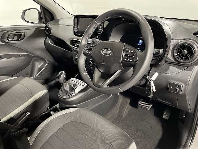 Hyundai I10 1.2 [79] Advance 5dr Auto [Nav] White