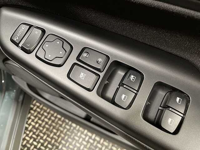 Hyundai KONA 1.6 GDi Hybrid Premium 5dr DCT