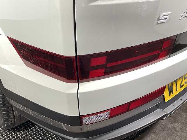 Hyundai SANTA FE 1.6 TGDi Plug-in Hybrid Premium 5dr 4WD Auto