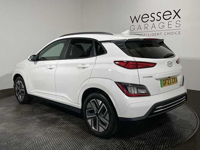 Hyundai KONA 150kW Premium 64kWh 5dr Auto White