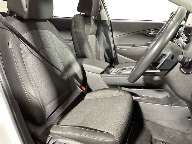 Hyundai KONA 150kW Premium 64kWh 5dr Auto White