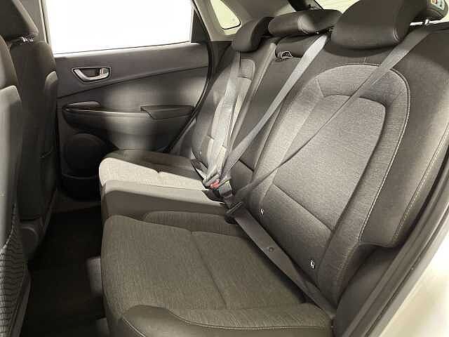 Hyundai KONA 150kW Premium 64kWh 5dr Auto White