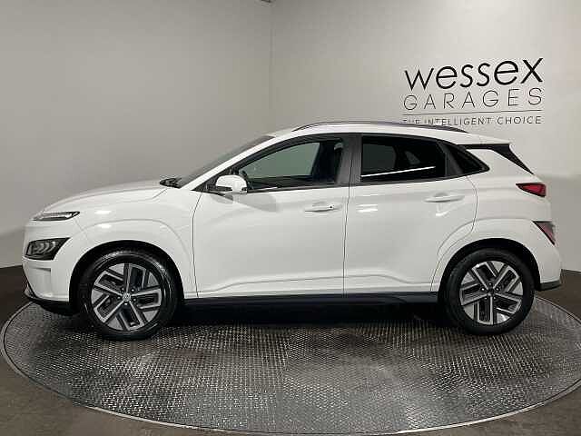 Hyundai KONA 150kW Premium 64kWh 5dr Auto White
