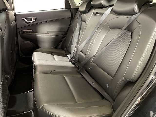 Hyundai KONA 1.6 GDi Hybrid Ultimate 5dr DCT