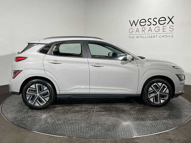 Hyundai KONA 100kW SE Connect 39kWh 5dr Auto Grey
