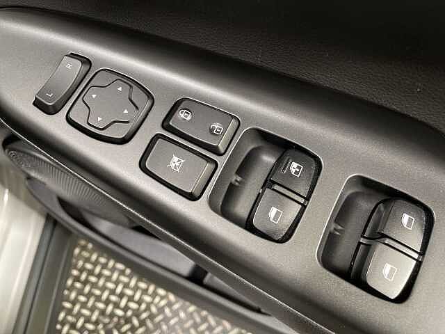 Hyundai KONA 100kW SE Connect 39kWh 5dr Auto Grey