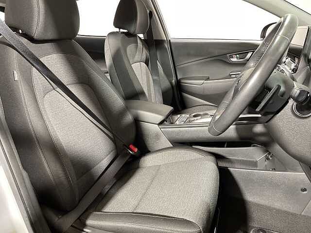 Hyundai KONA 100kW SE Connect 39kWh 5dr Auto Grey