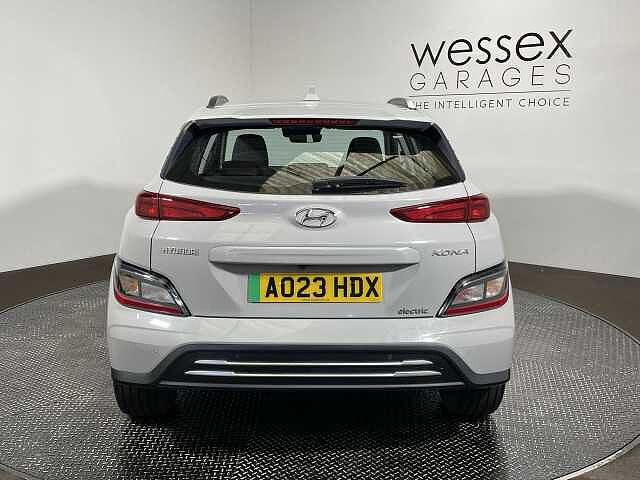 Hyundai KONA 100kW SE Connect 39kWh 5dr Auto Grey