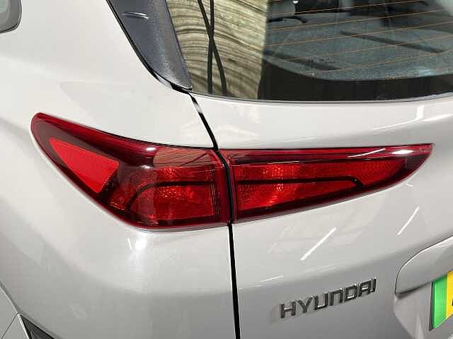 Hyundai KONA 100kW SE Connect 39kWh 5dr Auto Grey