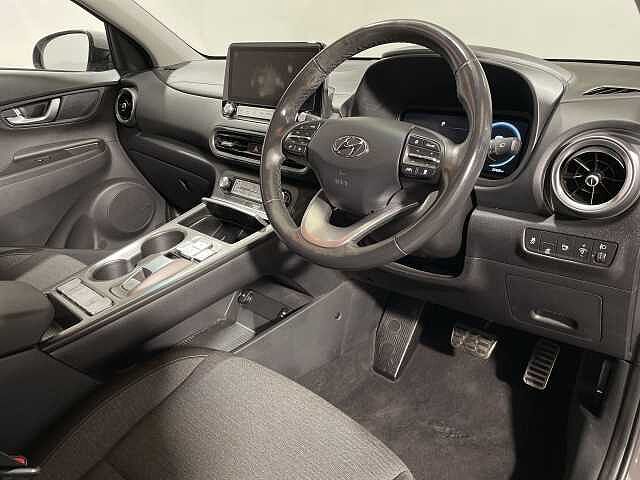 Hyundai KONA 100kW SE Connect 39kWh 5dr Auto Grey