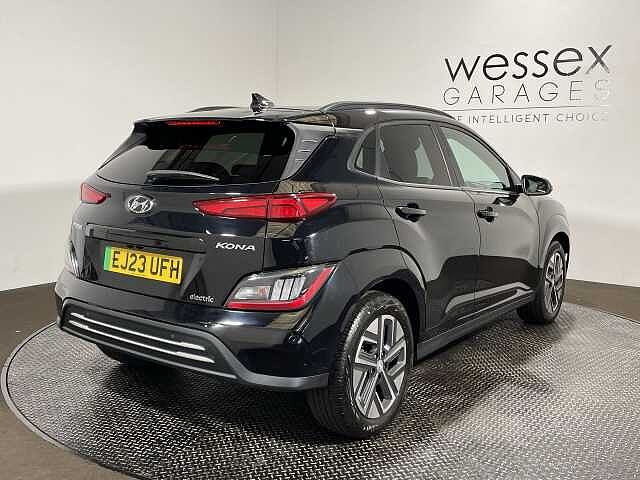 Hyundai KONA 150kW Premium 64kWh 5dr Auto Black