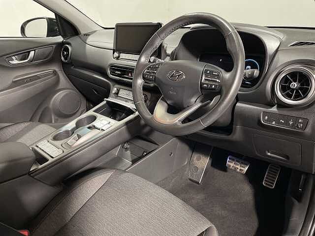 Hyundai KONA 150kW Premium 64kWh 5dr Auto Black