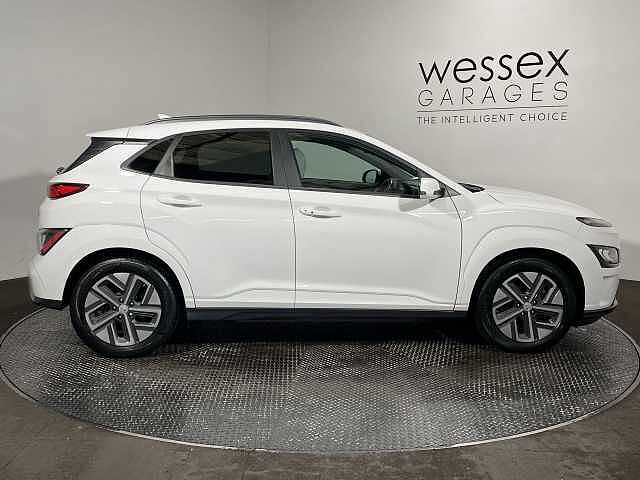 Hyundai KONA 150kW Ultimate 64kWh 5dr Auto White