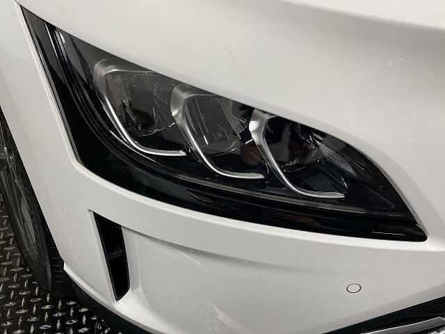 Hyundai KONA 150kW Ultimate 64kWh 5dr Auto White