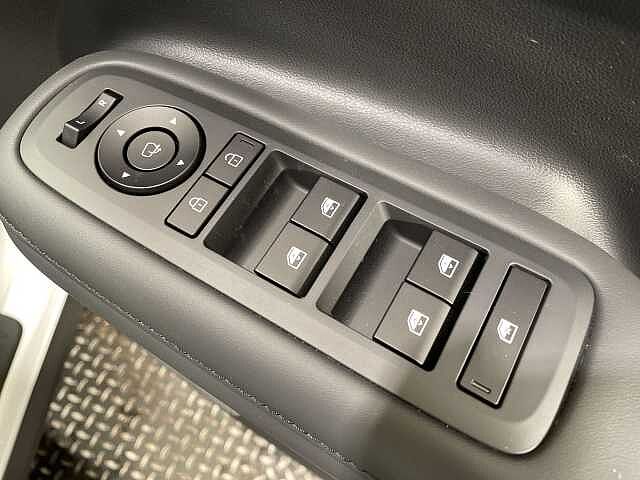 Hyundai SANTA FE 1.6 TGDi 239 Hybrid Premium 5dr 4WD Auto Beige