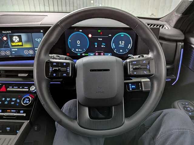 Hyundai SANTA FE 1.6 T-GDi 13.8kWh Calligraphy Auto 4WD Euro 6 (s/s) 5dr (7Seat) Olive Green