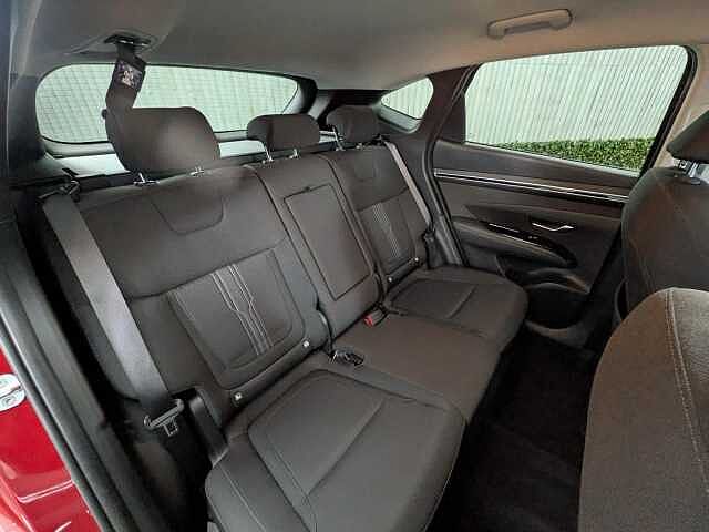 Hyundai TUCSON 1.6 T-GDi Premium Euro 6 (s/s) 5dr Red