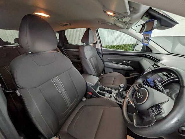 Hyundai TUCSON 1.6 T-GDi Premium Euro 6 (s/s) 5dr Red