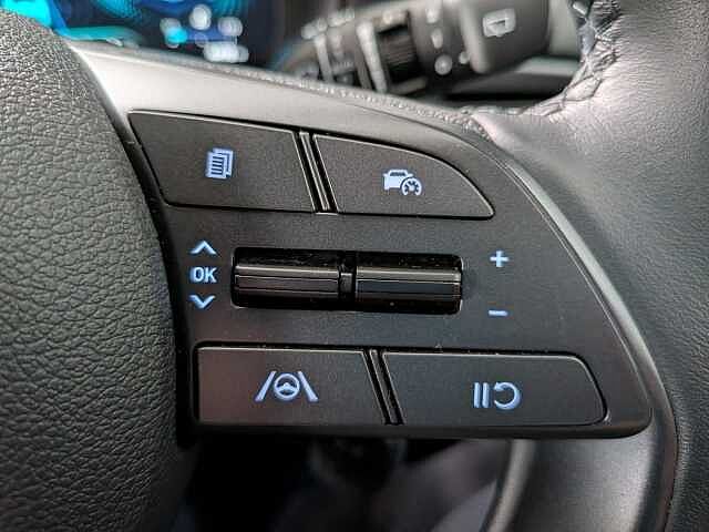 Hyundai I20 1.0 T-GDi Premium DCT Euro 6 (s/s) 5dr Phantom Black