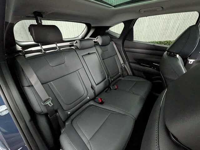 Hyundai TUCSON 1.6 T-GDi 13.8kWh Ultimate Auto 4WD Euro 6 (s/s) 5dr