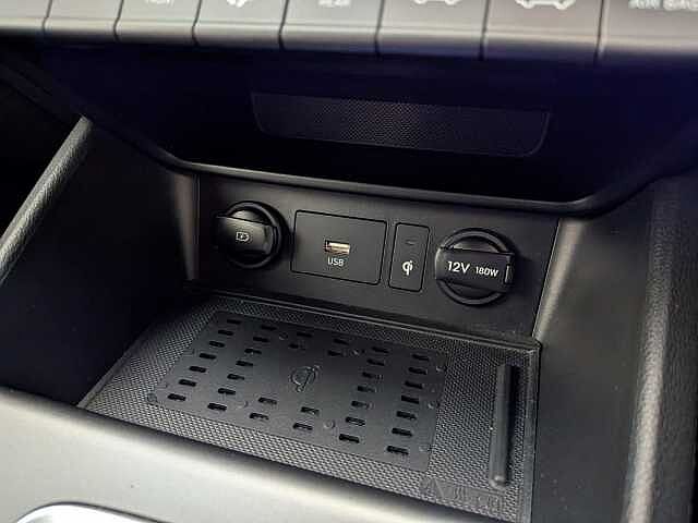 Hyundai KONA 1.6 h-GDi Premium DCT Euro 6 (s/s) 5dr Phantom Black