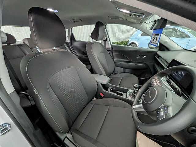 Hyundai KONA 1.6 T-GDi Advance Euro 6 (s/s) 5dr Atlas White