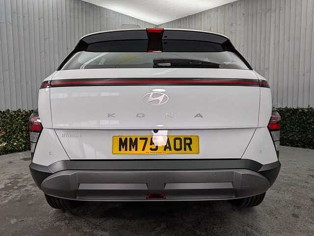 Hyundai KONA 1.6 T-GDi Advance Euro 6 (s/s) 5dr Atlas White