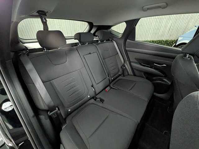 Hyundai TUCSON 1.6 T-GDi Advance Auto Euro 6 (s/s) 5dr Abyss Black