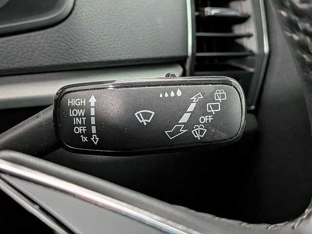 SKODA Karoq 1.5 TSI ACT SE Technology DSG Euro 6 (s/s) 5dr