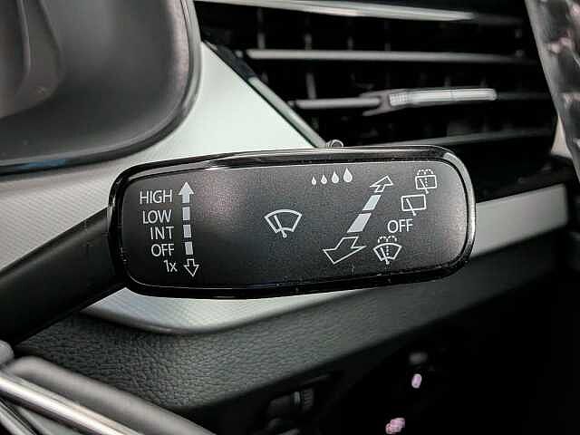 SKODA Kamiq 1.5 TSI ACT SE Drive DSG Euro 6 (s/s) 5dr