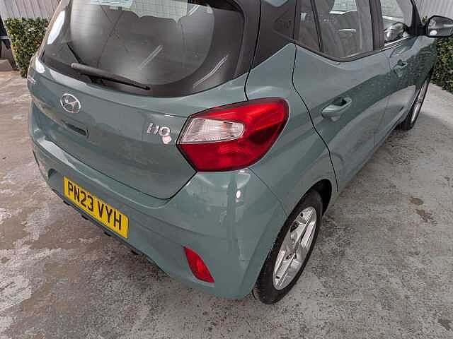Hyundai I10 1.0 SE Connect Euro 6 (s/s) 5dr Mangrove Green