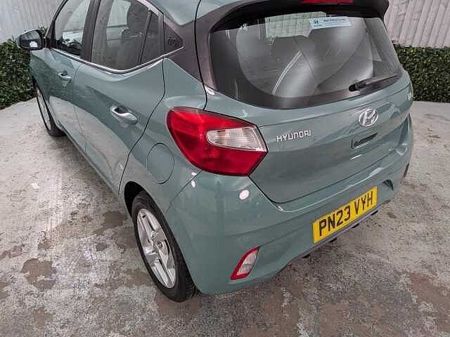 Hyundai I10 1.0 SE Connect Euro 6 (s/s) 5dr Mangrove Green