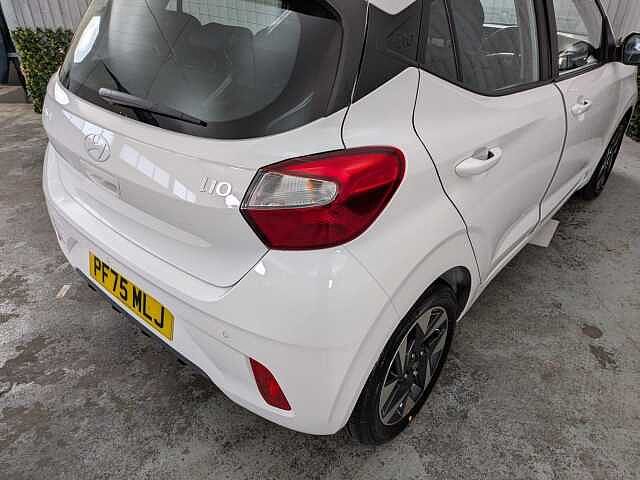 Hyundai I10 1.0 Advance Euro 6 (s/s) 5dr Atlas White