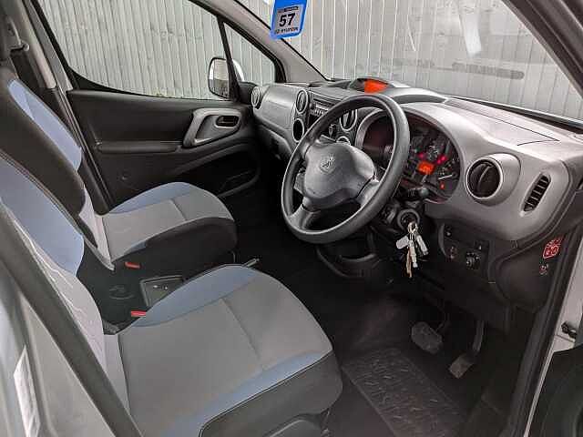 Peugeot Partner Tepee 1.6 BlueHDi Active ETG Euro 6 (s/s) 5dr