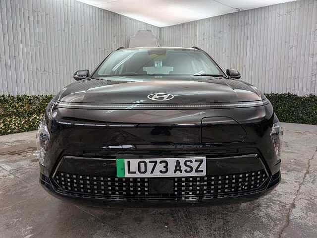 Hyundai KONA 65.4kWh Advance Auto 5dr Black