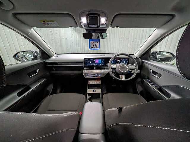 Hyundai KONA 65.4kWh Advance Auto 5dr Black