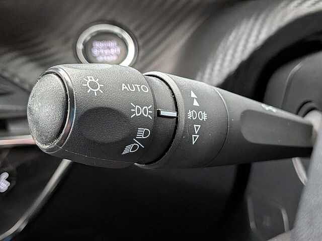 Peugeot 2008 1.2 PureTech Allure Euro 6 (s/s) 5dr