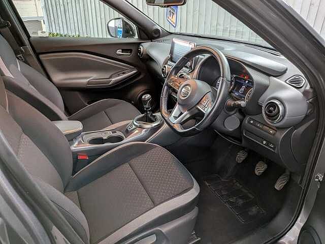 Nissan Juke 1.0 DIG-T Enigma Euro 6 (s/s) 5dr