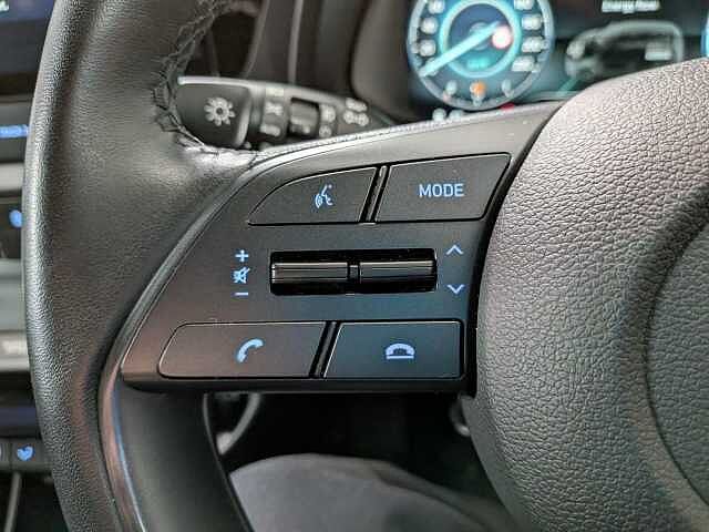 Hyundai I20 1.0 T-GDi MHEV Premium Euro 6 (s/s) 5dr Atlas White