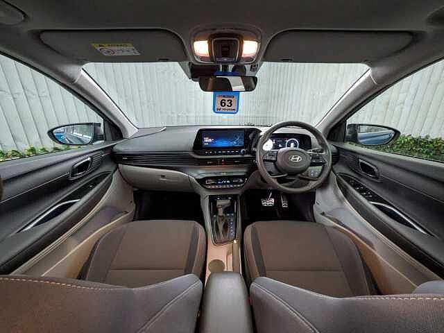 Hyundai BAYON 1.0 T-GDi Ultimate DCT Euro 6 (s/s) 5dr Vibrant Blue