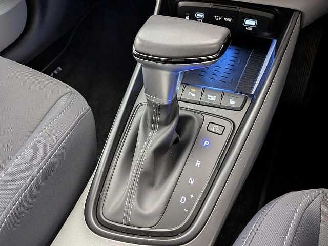 Hyundai BAYON 1.0 T-GDi Ultimate DCT Euro 6 (s/s) 5dr Vibrant Blue