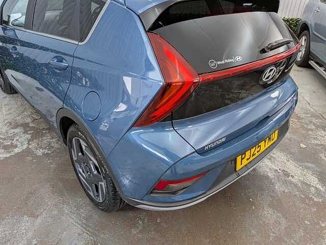 Hyundai BAYON 1.0 T-GDi Ultimate DCT Euro 6 (s/s) 5dr Vibrant Blue
