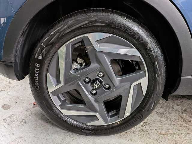 Hyundai BAYON 1.0 T-GDi Ultimate DCT Euro 6 (s/s) 5dr Vibrant Blue