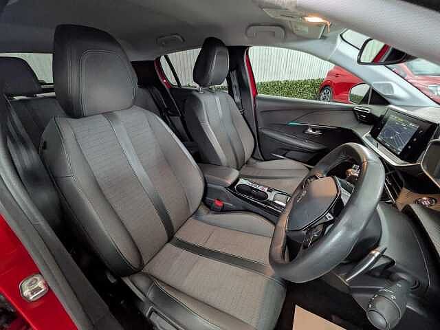 Peugeot 208 1.2 PureTech Allure Premium + EAT Euro 6 (s/s) 5dr
