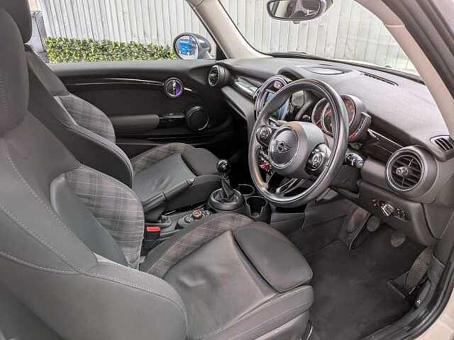 MINI Hatch 2.0 Cooper S Hatchback 3dr Petrol Manual Euro 6 (s/s) (192 ps)