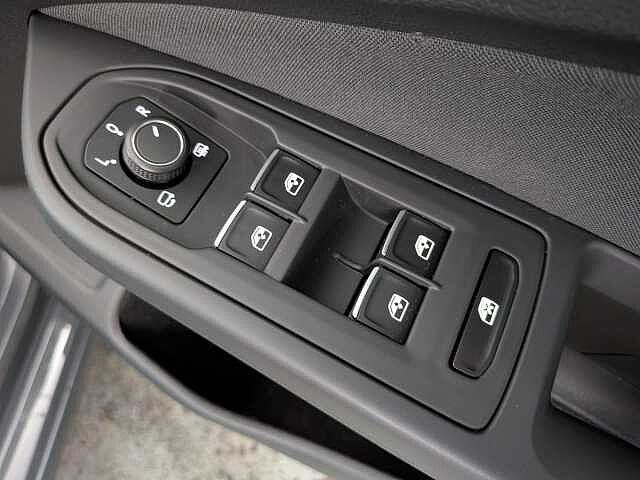 Volkswagen Golf 1.5 TSI Style Euro 6 (s/s) 5dr