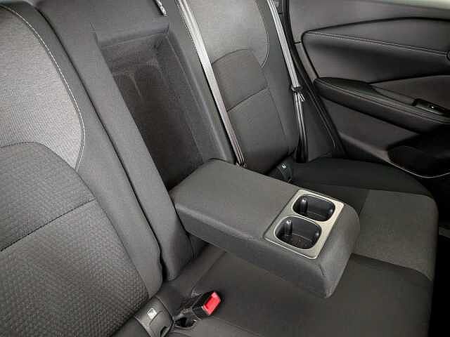 Nissan Qashqai 1.3 DIG-T MHEV N-Connecta XTRON Euro 6 (s/s) 5dr