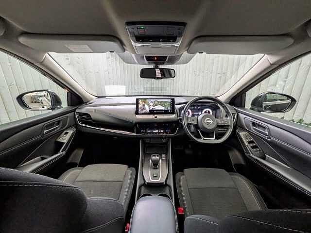 Nissan Qashqai 1.3 DIG-T MHEV N-Connecta XTRON Euro 6 (s/s) 5dr