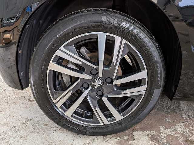Peugeot 208 1.2 PureTech Allure Premium + Euro 6 (s/s) 5dr